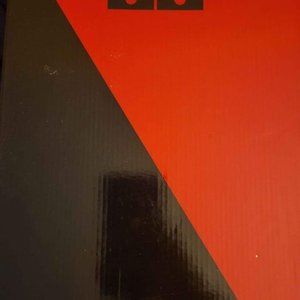 LEBRON XI -EVERGLADES - SIZE 10